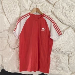 Adidas unisex salmon classic t-shirt